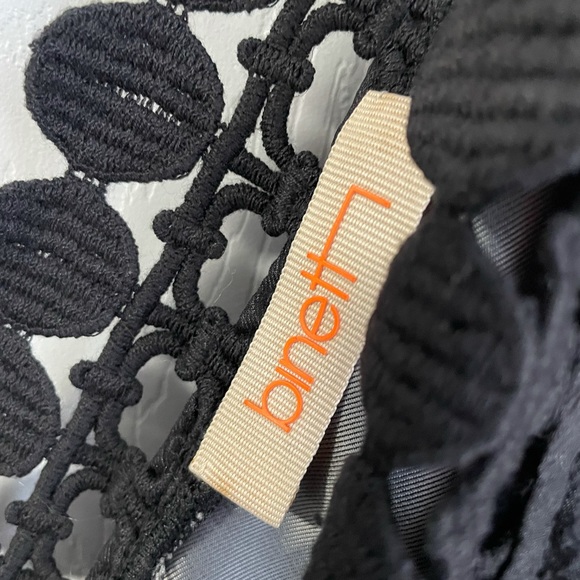 Love Binetti - Picture 5 of 6